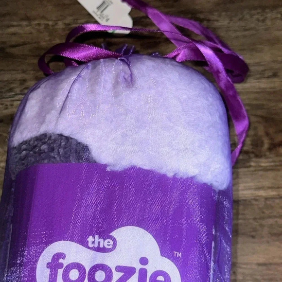 NWT the Foozie super soft slipper gripper socks for women 100% Polyester - Picture 5 of 7